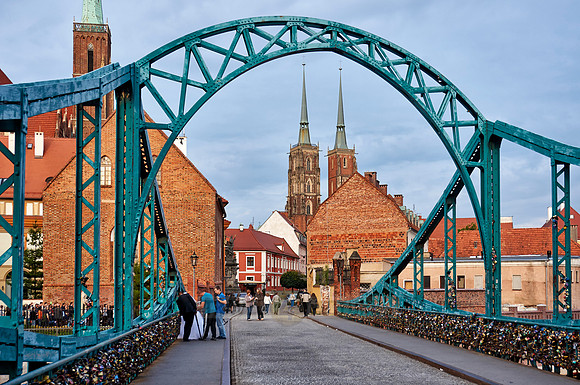 Tumski Bridge