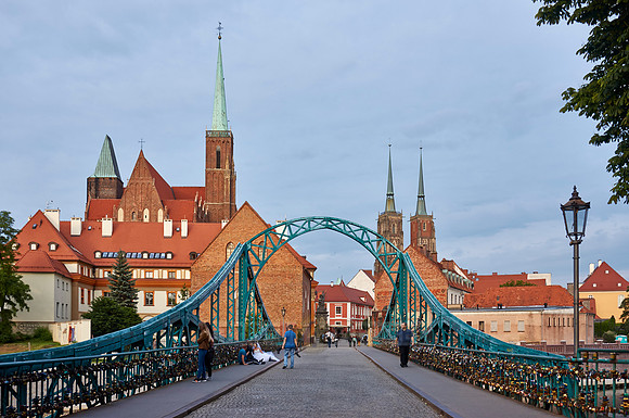 Tumski Bridge
