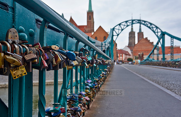 love locks at Tumski Bridge