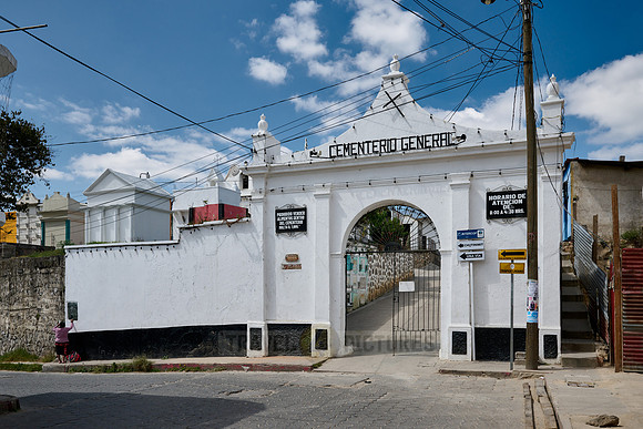 colorful cemetery of Chichicastenango