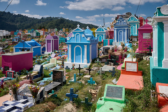 colorful cemetery of Chichicastenango
