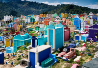colorful cemetery of Chichicastenango