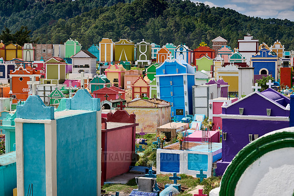 colorful cemetery of Chichicastenango