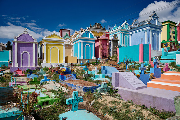 colorful cemetery of Chichicastenango