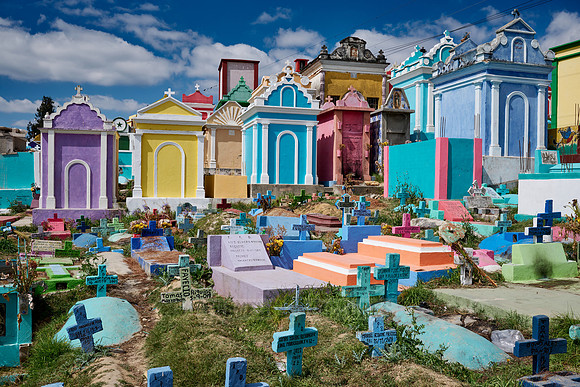 colorful cemetery of Chichicastenango