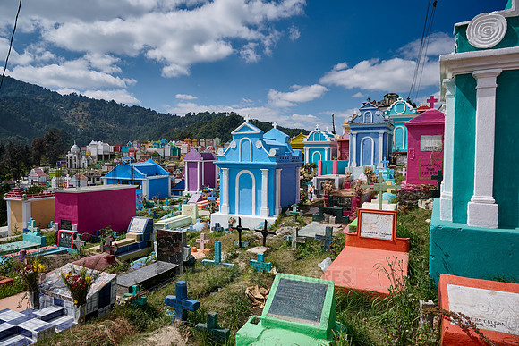 colorful cemetery of Chichicastenango