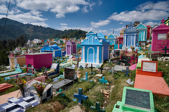 colorful cemetery of Chichicastenango