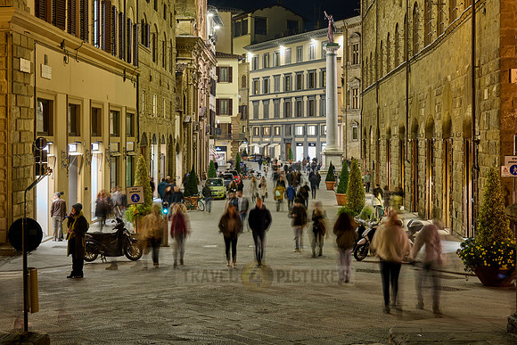 Piazza Santa Trinita with Colonna dell’Abbondanza