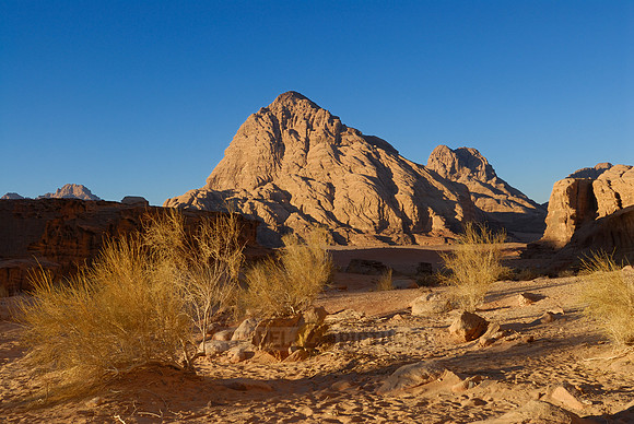 desert landscape of Wadi Rum
