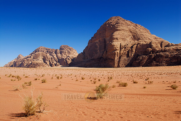 desert landscape of Wadi Rum