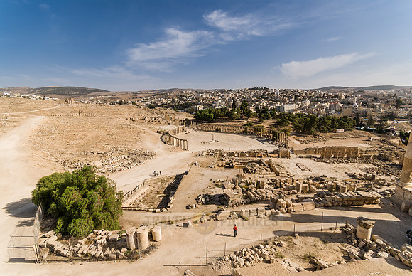 Cardo Maximus and oval forum, Ruins of Jerash