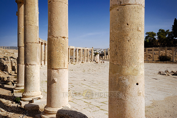 Cardo Maximus and oval forum, Ruins of Jerash