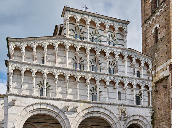 outside View of Cathedral San Martino of Lucca