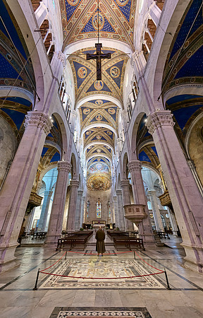 interior shot of Cathedral San Martino of Lucca
