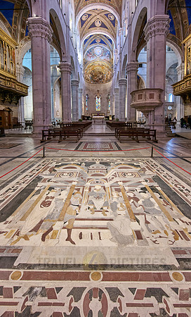 Marble inlaid in Cathedral San Martino of Lucca