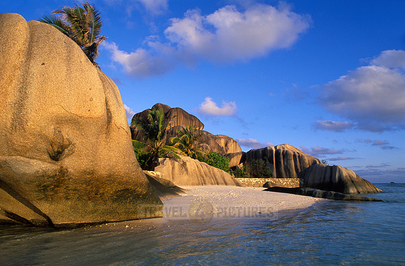 dream beach Anse Source á Jean, La Digue