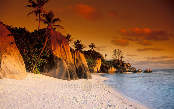 sunset at dream beach Anse Source á Jean, La Digue Island