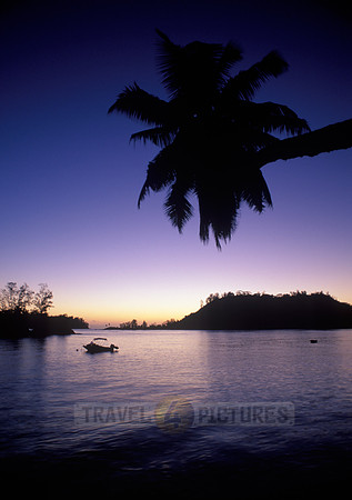 sunset at "Port Glaud", Mahe Island