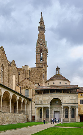 inner courtyard of Santa Croce