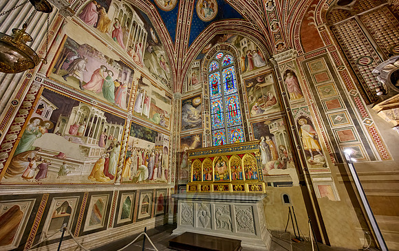 Baroncelli Chapel, interior shot of Santa Croce