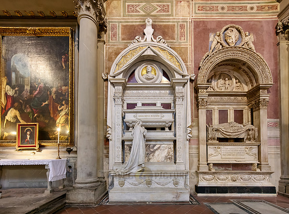 tomb of Gioachino Rossini, interior shot of Santa Croce
