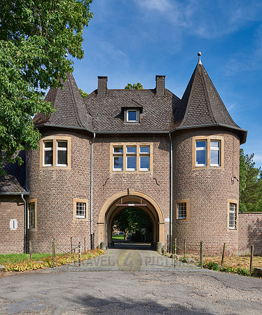 outer wall and gate to private Rimburg castle, Uebach-Palenberg