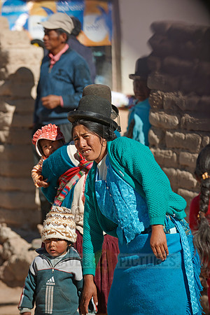Quechua inhabitants