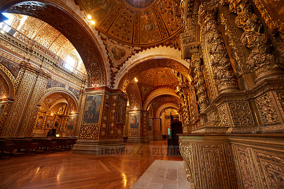 interior of golden designed Compania de jesus church