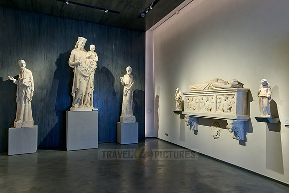 interior shot in Museo dell'Opera del Duomo, Pisa