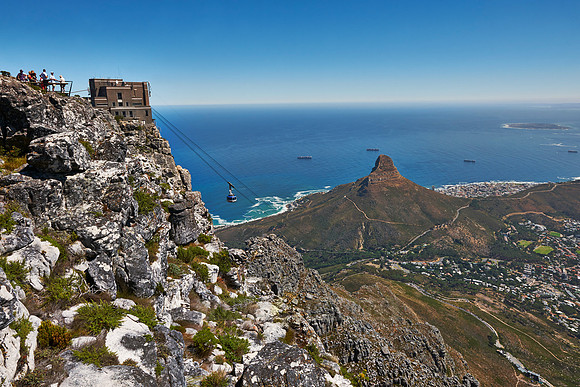 view from Table Mountain onto Cape Town