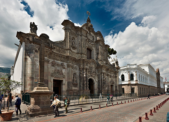 facade of Compania de Jesus church
