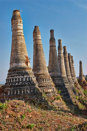 ruins of Shwe Inn Thein