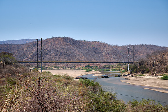 Luangwa Bridge, bridge at Great east road over Luangwa river, Zambia