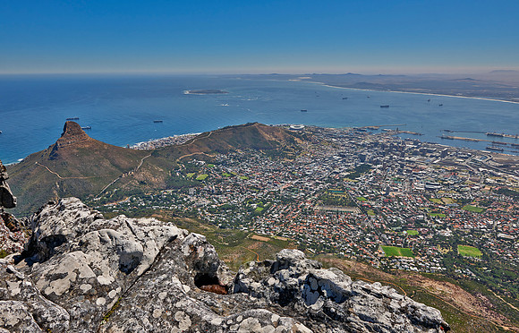 view from Table Mountain onto Cape Town