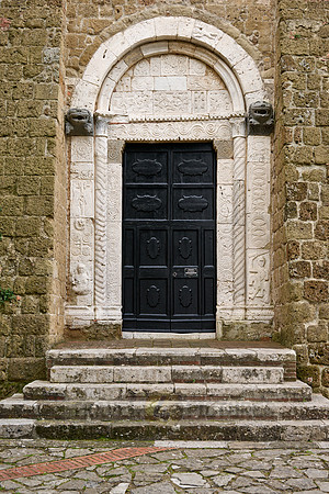 entrance door of cathedral of Sovana