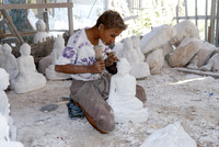 Workshop Buddha Statues, carving in marble
