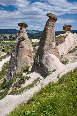 erosion formation of the Three Beauties