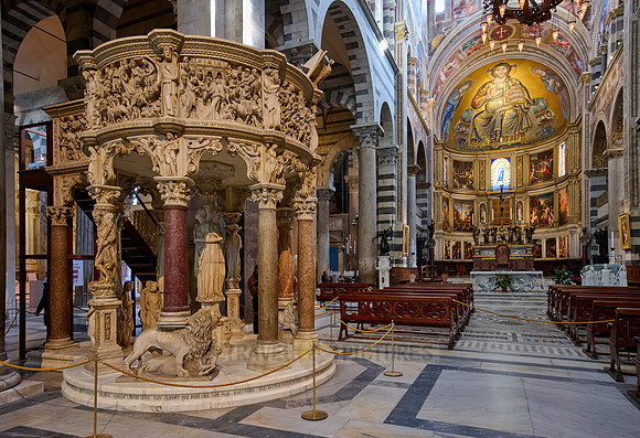 pulpit of Pisa Cathedral