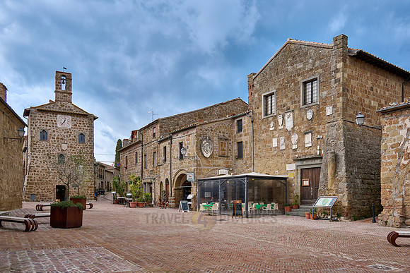 Palazzo Comunale or Palazzo del Archivio und Palazzo Pretorio, Piazza del Pretorio, Sovana