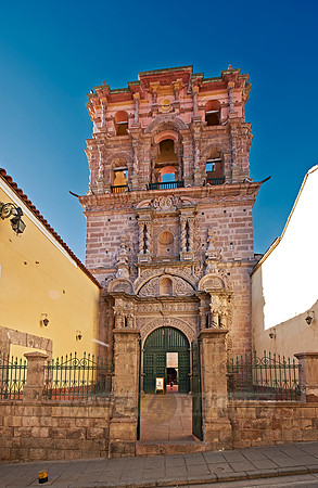Torre de la Compania de Jesus