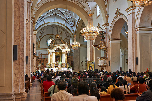 interior shot of Catedral Metropolitana