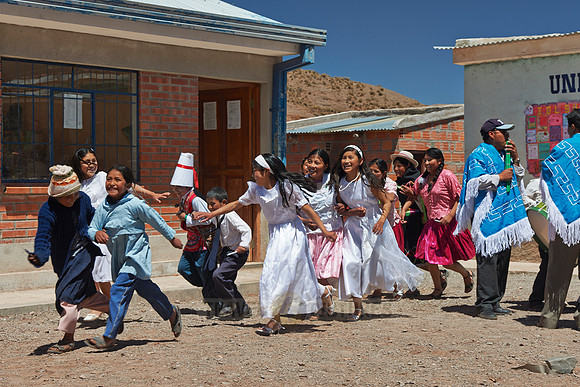 Quechua children