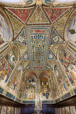 Libreria Piccolomini library in Cathedral of Siena