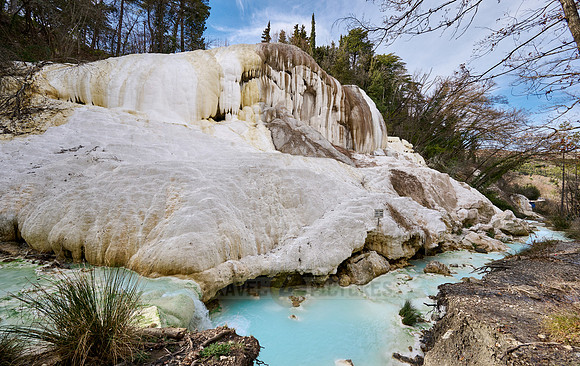 The White Whale, Bagni San Filippo