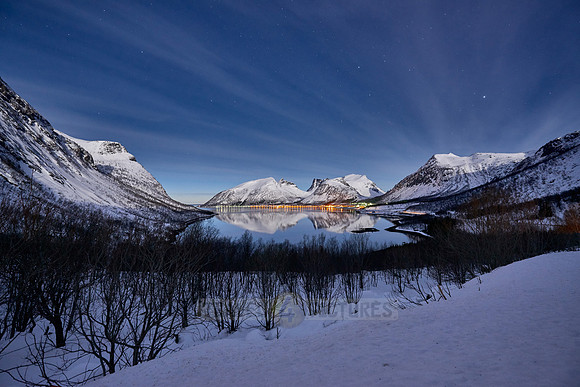 winter landscape of Bergsfjorden at night