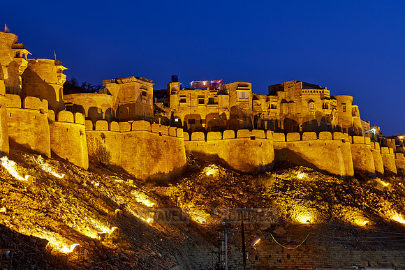 night shot of illuminated city wal of Jaisalmer