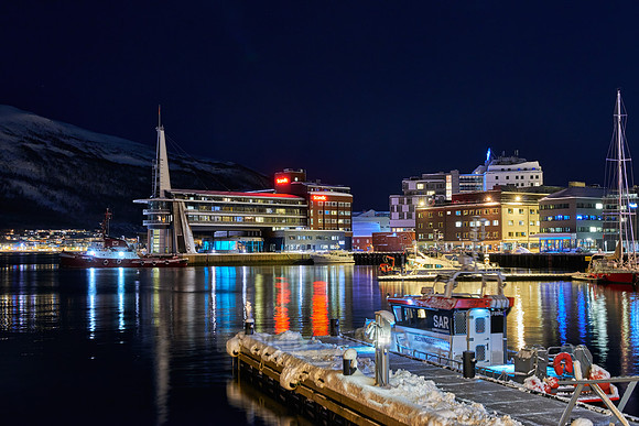 Tromsø harbour in winter