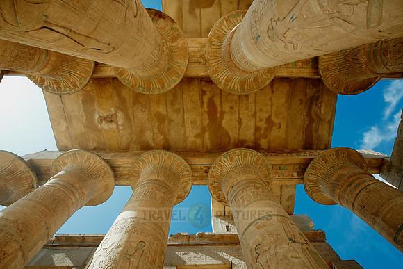 column hall
