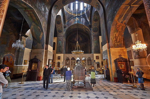 interior shot of Sioni Cathedral