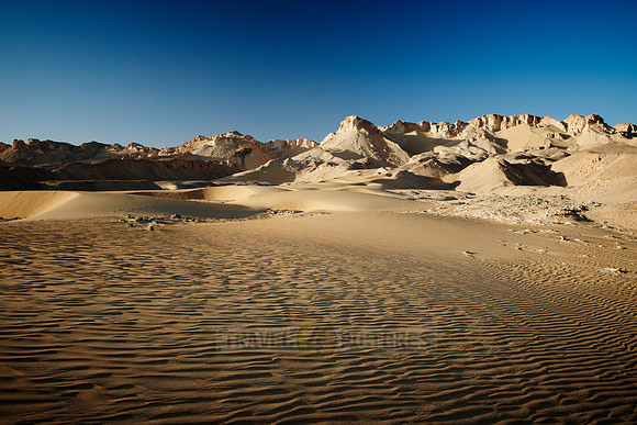 desert landscape with mountains at old caravan road